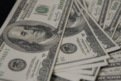 El dólar blue cierra en baja y el Banco Central se refuerza en el mercado