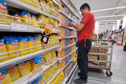 Al 90% de los hogares le quedan menos de $60.000 diarios tras cubrir gastos fijos