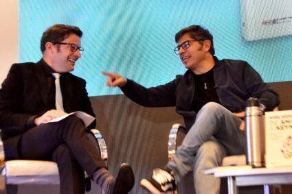 Kicillof conmovió la Feria con un duro ataque a Milei: ‘Si Keynes viera lo que está pasando en la Argentina, se vuelve a morir’