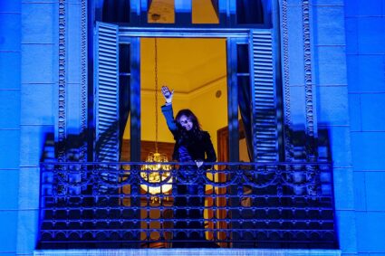 Multitudinario respaldo a Cristina Kirchner a un año de su condena y proscripción