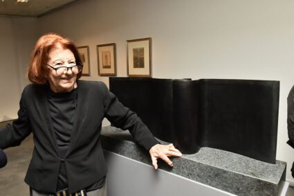 Vechy Logioio: una vida dedicada a la creación en el Museo Nacional de Bellas Artes