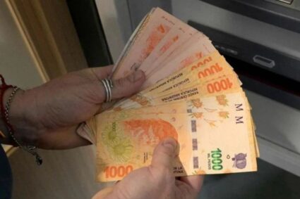 El salario argentino sigue perdiendo terreno frente a la inflación