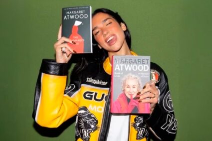 Dua Lipa lanza la biblioteca de libros prohibidos en Oporto
