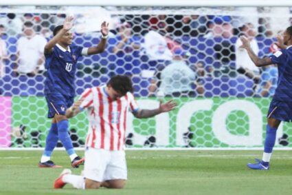 Francia se impuso a Paraguay y avanzó a cuartos de final del Mundial